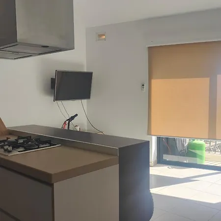 Apartment 3 Bedroom With Seaview